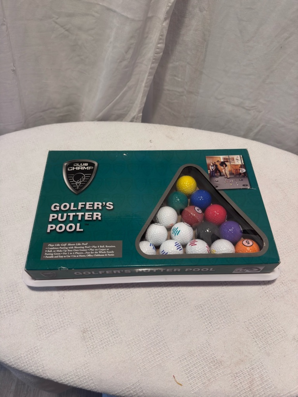 Golfer's Putter Pool Game - Green
